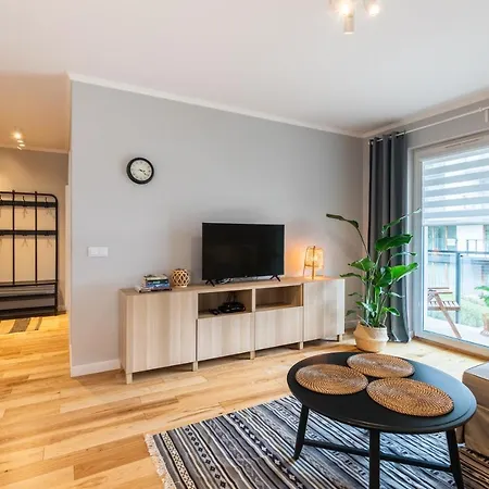 Komfortowy Z Parkingiem Vratislav